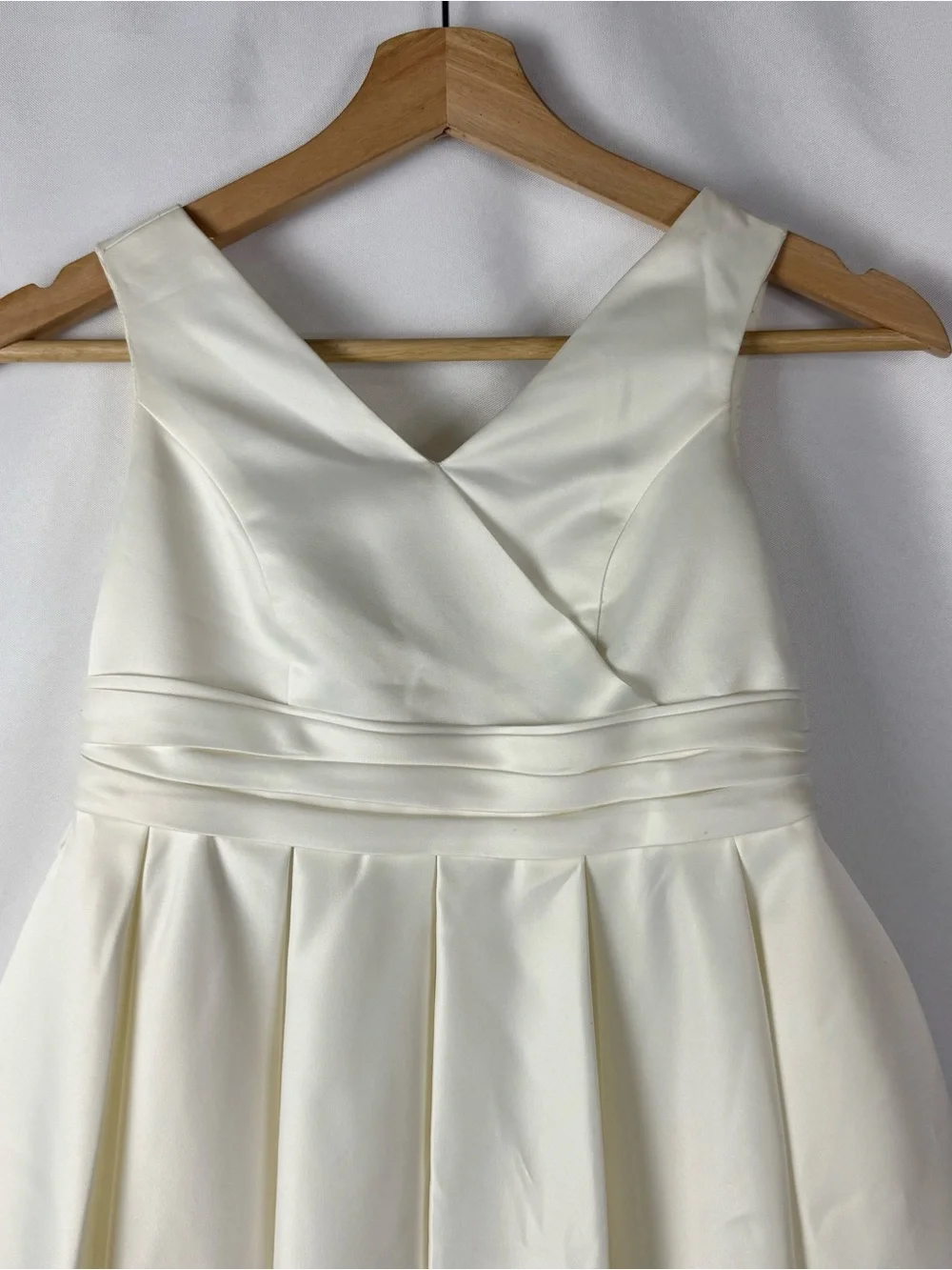 DB Studio Ivory White Satin Tea Length Ball Gown Flower Girl Dress 8 - Picture 4 of 6